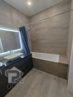 Купить 2-комнатную квартиру, №376401