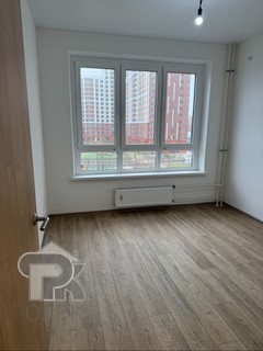 Купить 4-комнатную квартиру, №389198