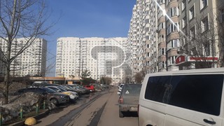 Купить 4-комнатную квартиру, №388850