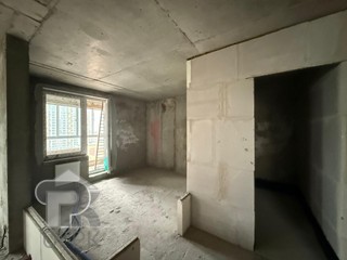 Купить 3-комнатную квартиру, №382844
