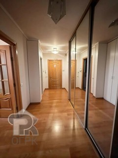 Купить 3-комнатную квартиру, №392270