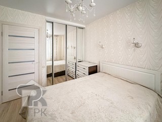 Купить 3-комнатную квартиру, №385558