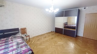 Купить 1-комнатную квартиру, №388171