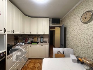 Купить 3-комнатную квартиру, №385440