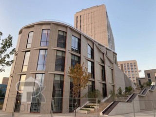 Купить 4-комнатную квартиру, №388560