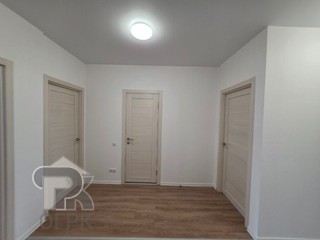 Купить 3-комнатную квартиру, №389268