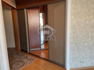 Купить 3-комнатную квартиру, №390939