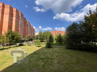 Купить 3-комнатную квартиру, №384043