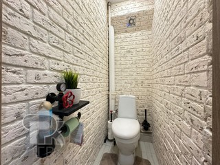 Купить 3-комнатную квартиру, №382500