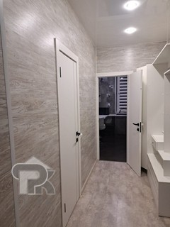Купить 3-комнатную квартиру, №384860