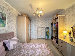 Купить 3-комнатную квартиру, №387247