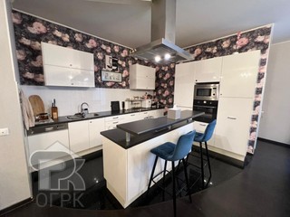 Купить 3-комнатную квартиру, №387411