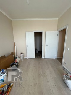 Купить 4-комнатную квартиру, №371341