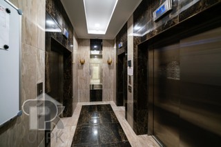 Купить 4-комнатную квартиру, №343007