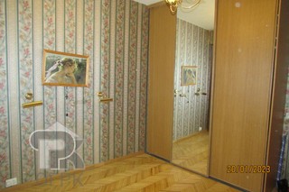 Купить 3-комнатную квартиру, №363609