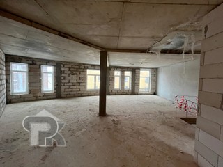 Купить 5-комнатную квартиру, №385445