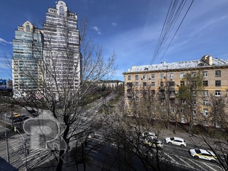 Купить 3-комнатную квартиру, №389402