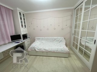 Купить 3-комнатную квартиру, №387028