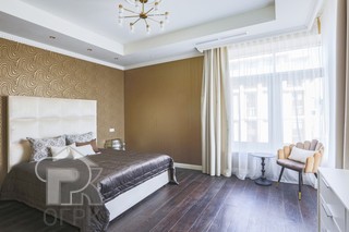 Купить 4-комнатную квартиру, №387262