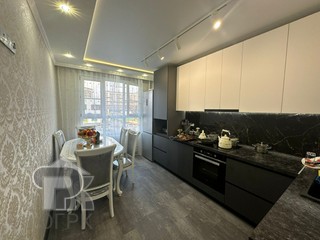 Купить 3-комнатную квартиру, №365606