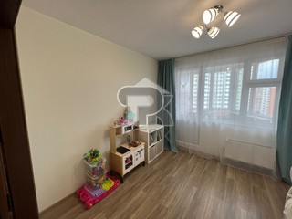 Купить 3-комнатную квартиру, №372902