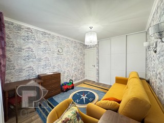 Купить 3-комнатную квартиру, №387317