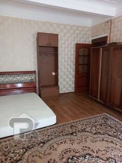 Купить 4-комнатную квартиру, №377065