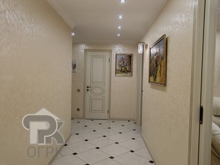 Купить 3-комнатную квартиру, №388233