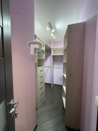 Купить 4-комнатную квартиру, №388096