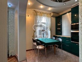 Купить 4-комнатную квартиру, №388305