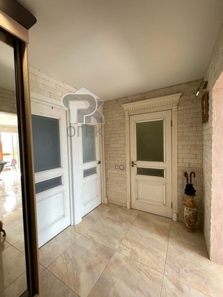 Купить 3-комнатную квартиру, №376418